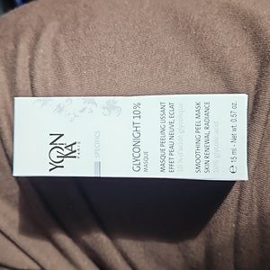 YONKA Glyconight 10% Smoothing Peel Mask Skin Renewal Radiance 0.57 OZ